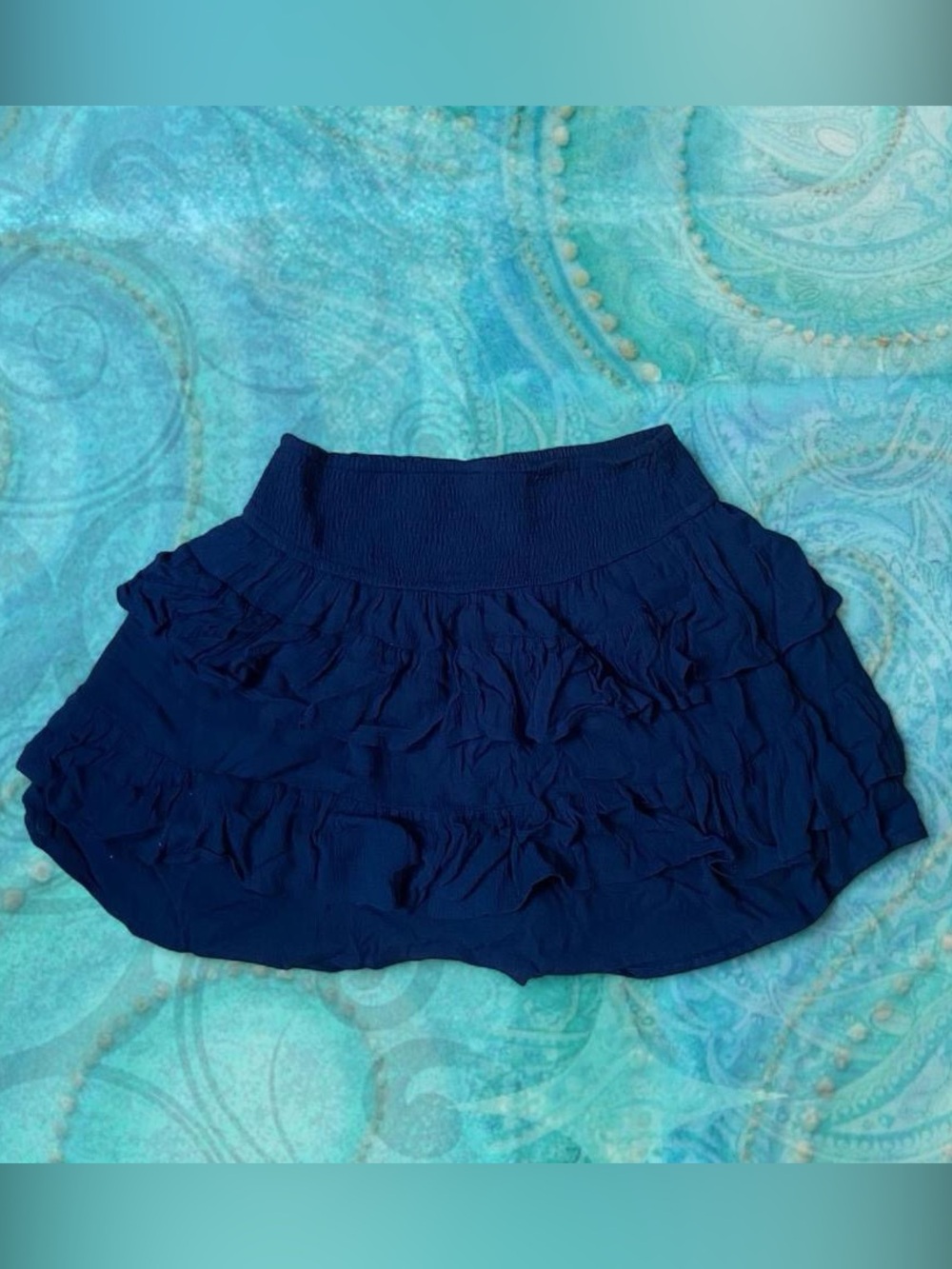 Hollister Co. ultra high-rise mini skirt in navy blue with ruffled tiers
